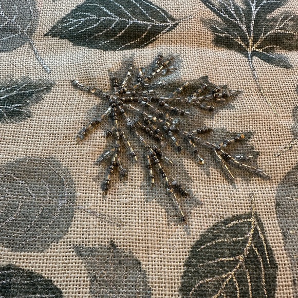 Beaded Table Runner - Picture 8 of 8